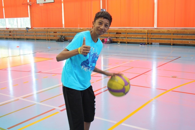 Village Camps International Summer Camp Leysin, Switzerland 2026-07-14 https://www.villagecamps.com/journals_admin/images/707-24-basketball (36).jpg